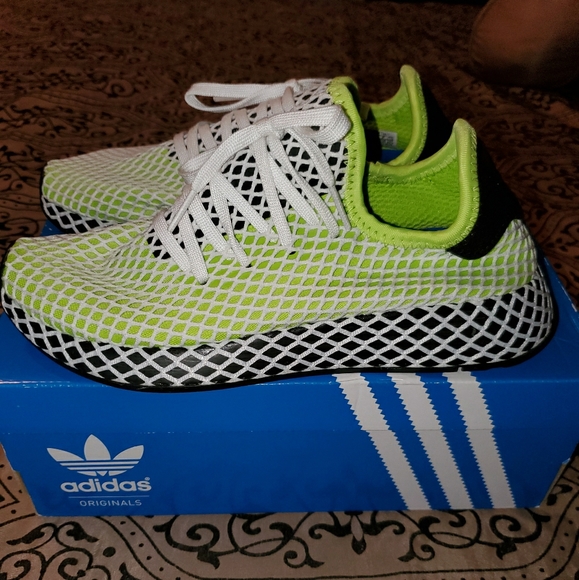 adidas deerupt lime green